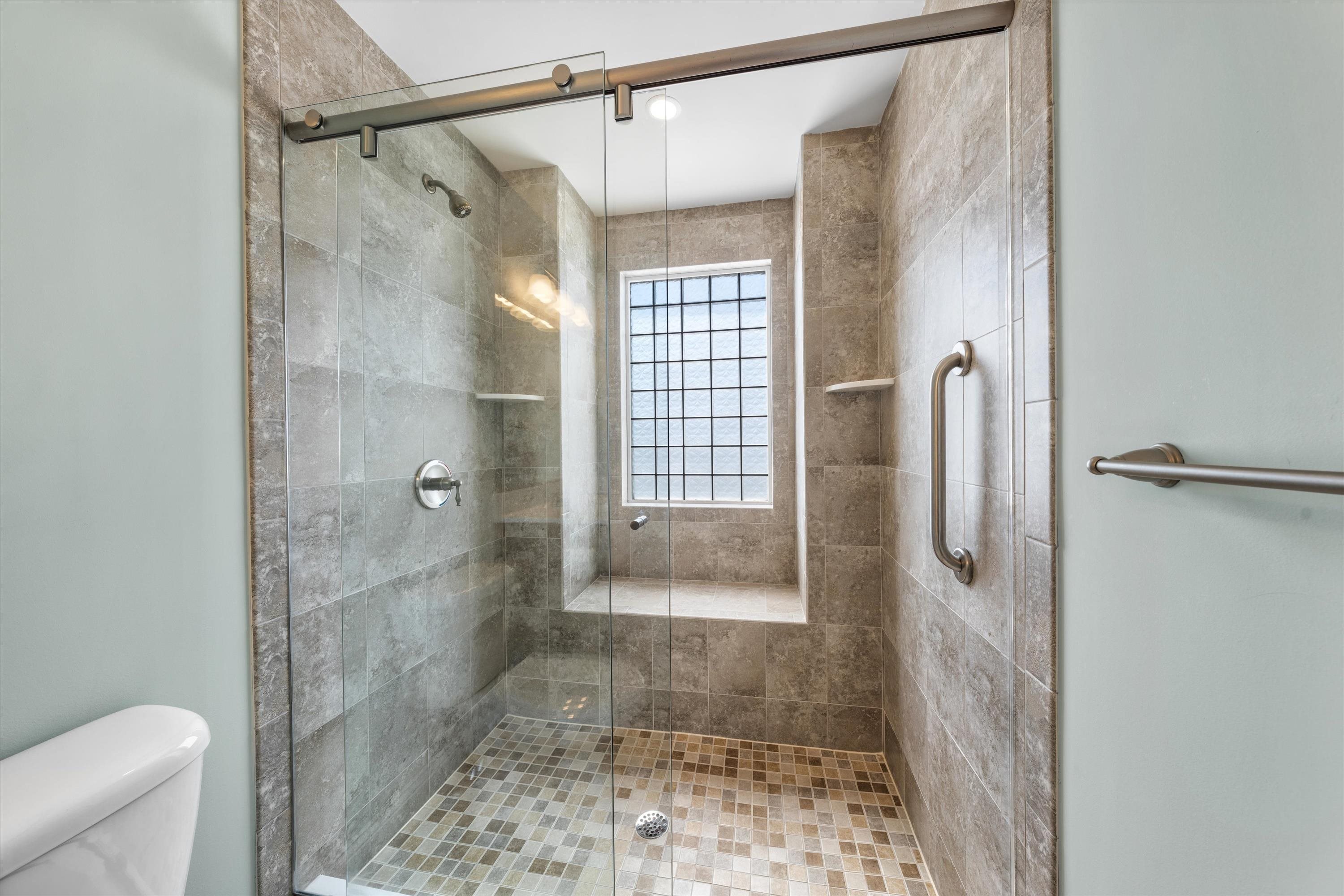 214 57th Street Unit: West