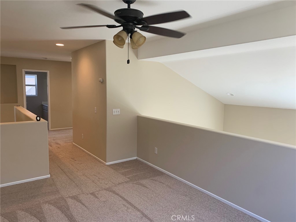 569 Corte San Marino