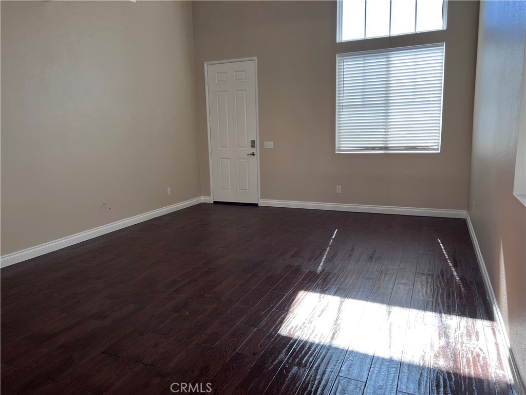 569 Corte San Marino