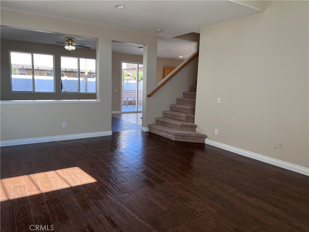 569 Corte San Marino