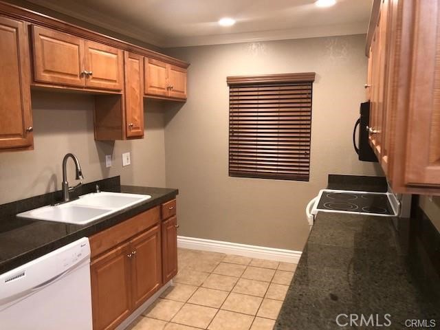 32221 Alipaz Street 202