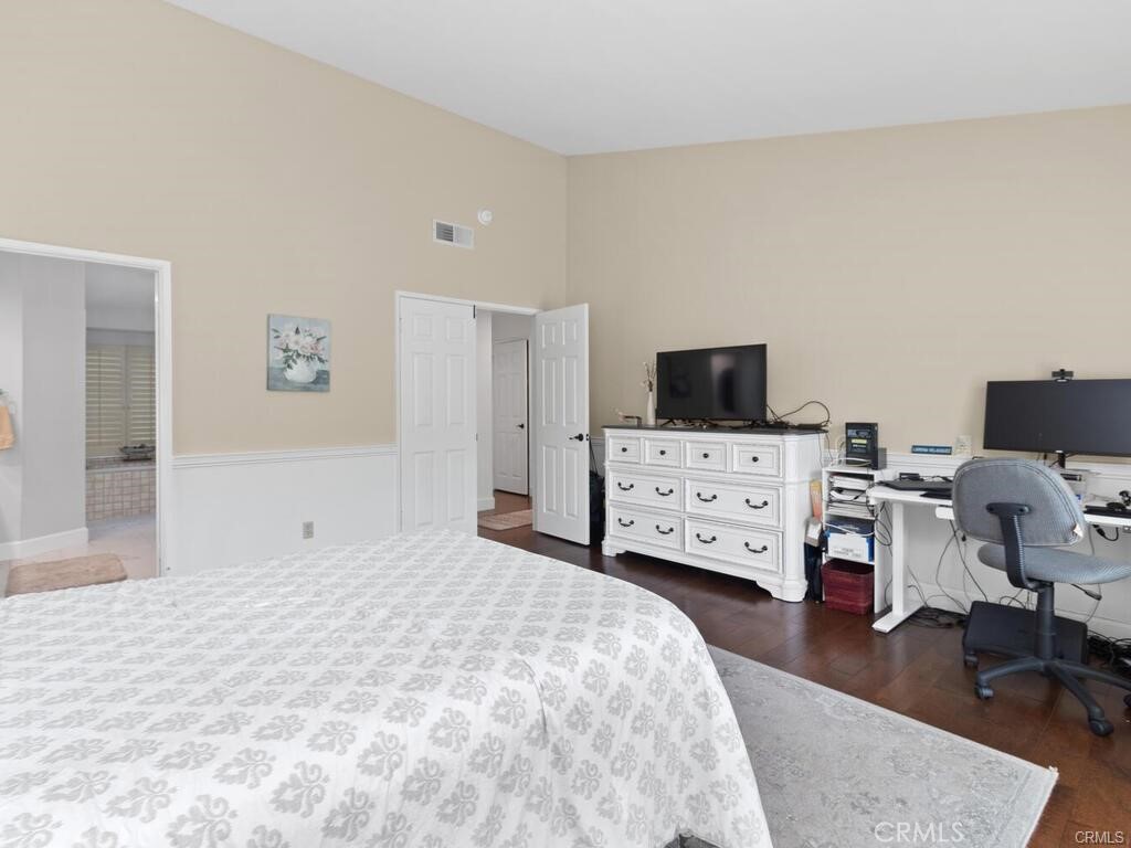 1409 Mandeville Drive