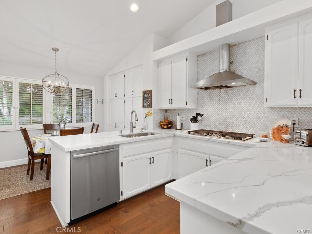 1409 Mandeville Drive