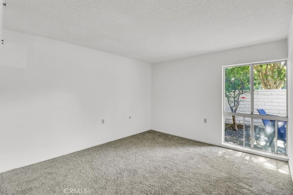 2189 Via Mariposa East B