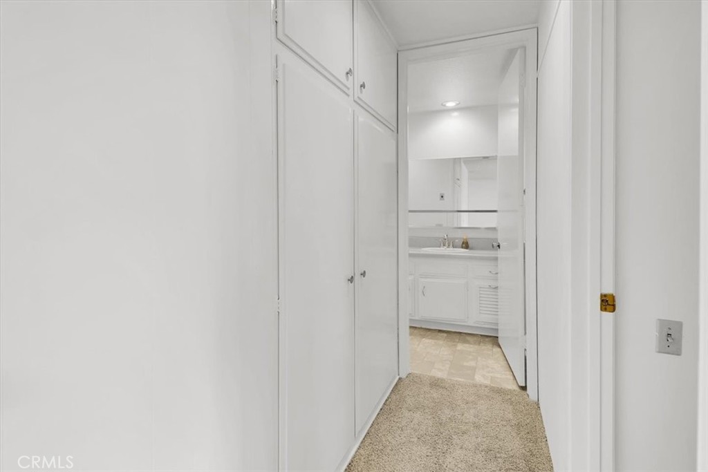 2189 Via Mariposa East B