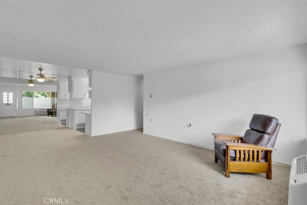 2189 Via Mariposa East B