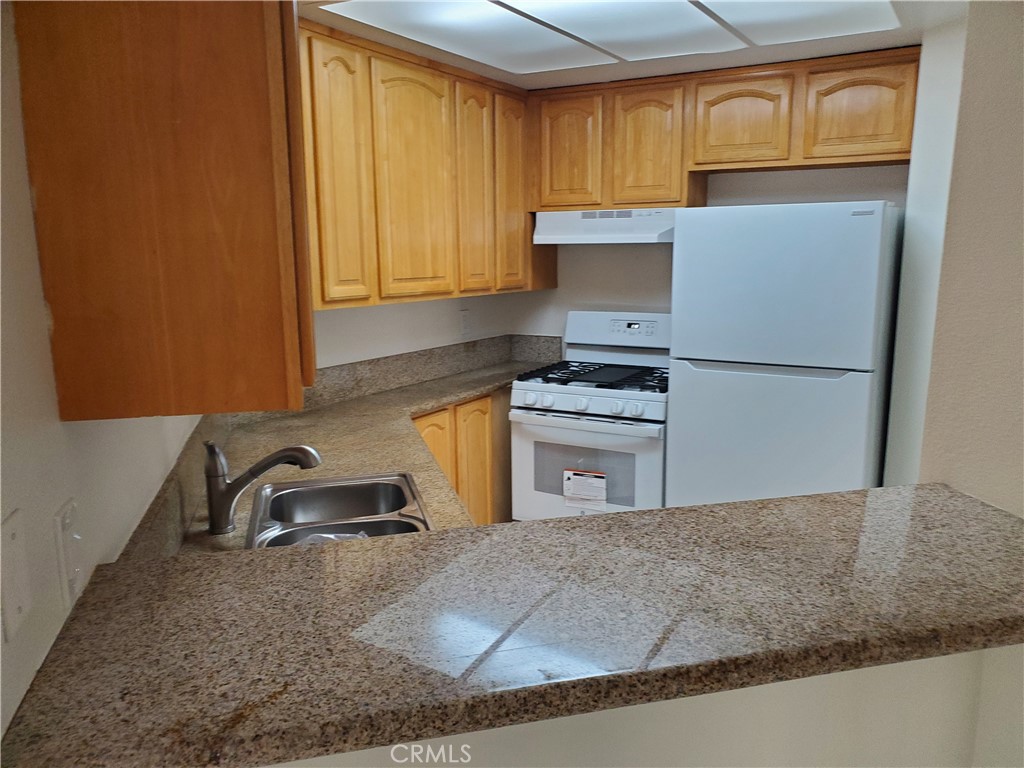 1050 Calle Del Cerro 607