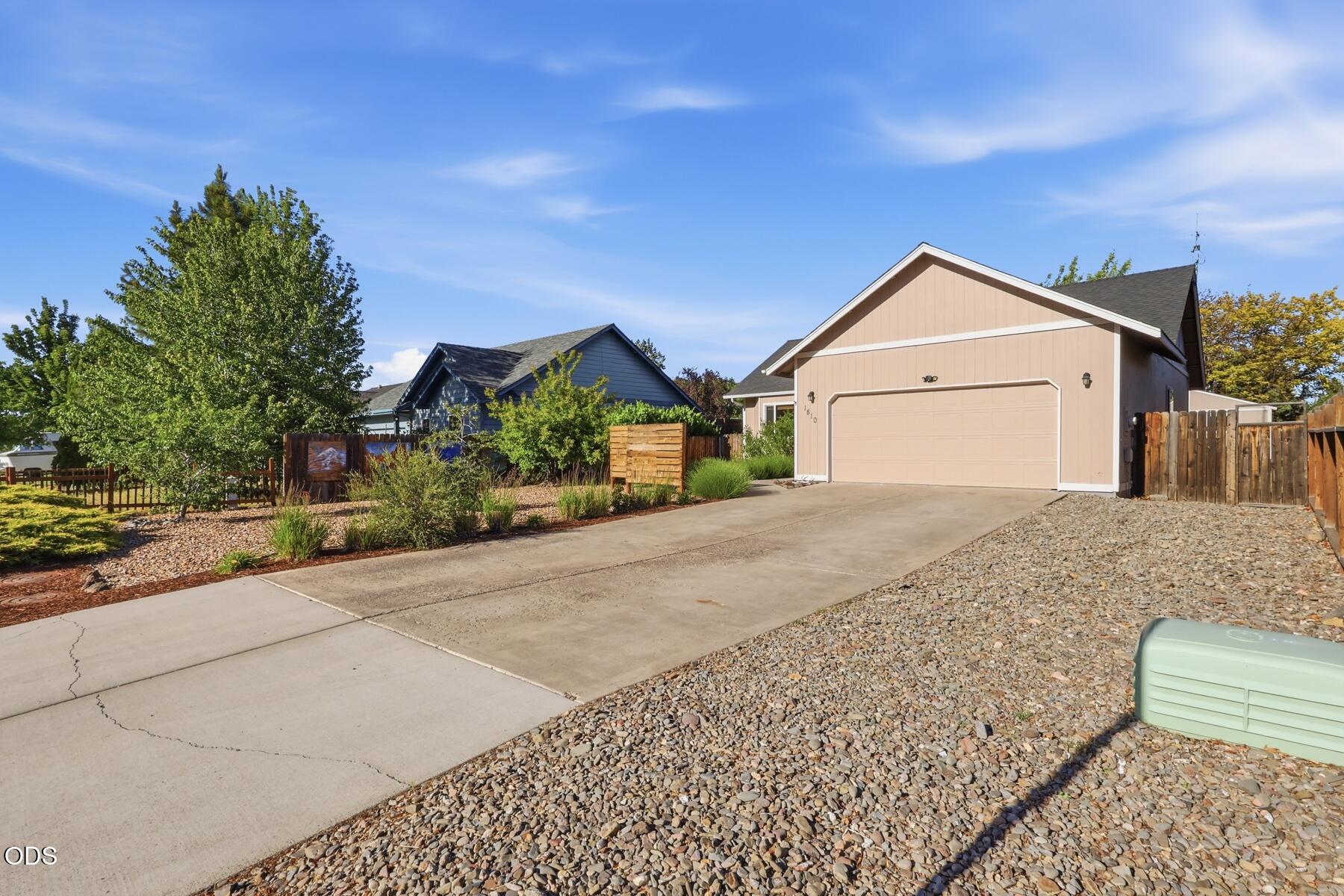 1810 SW 27th Street