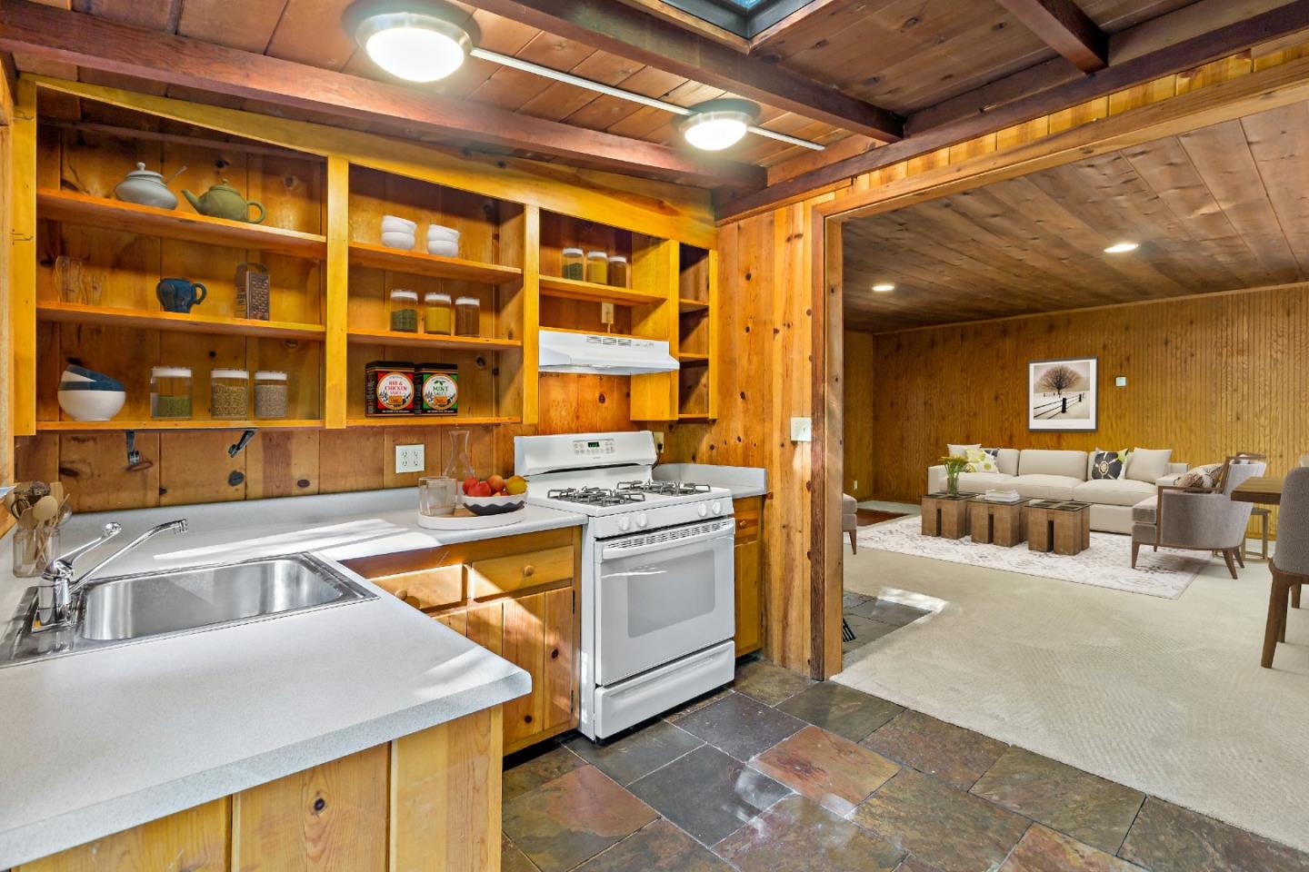 173 North Sequoia Road