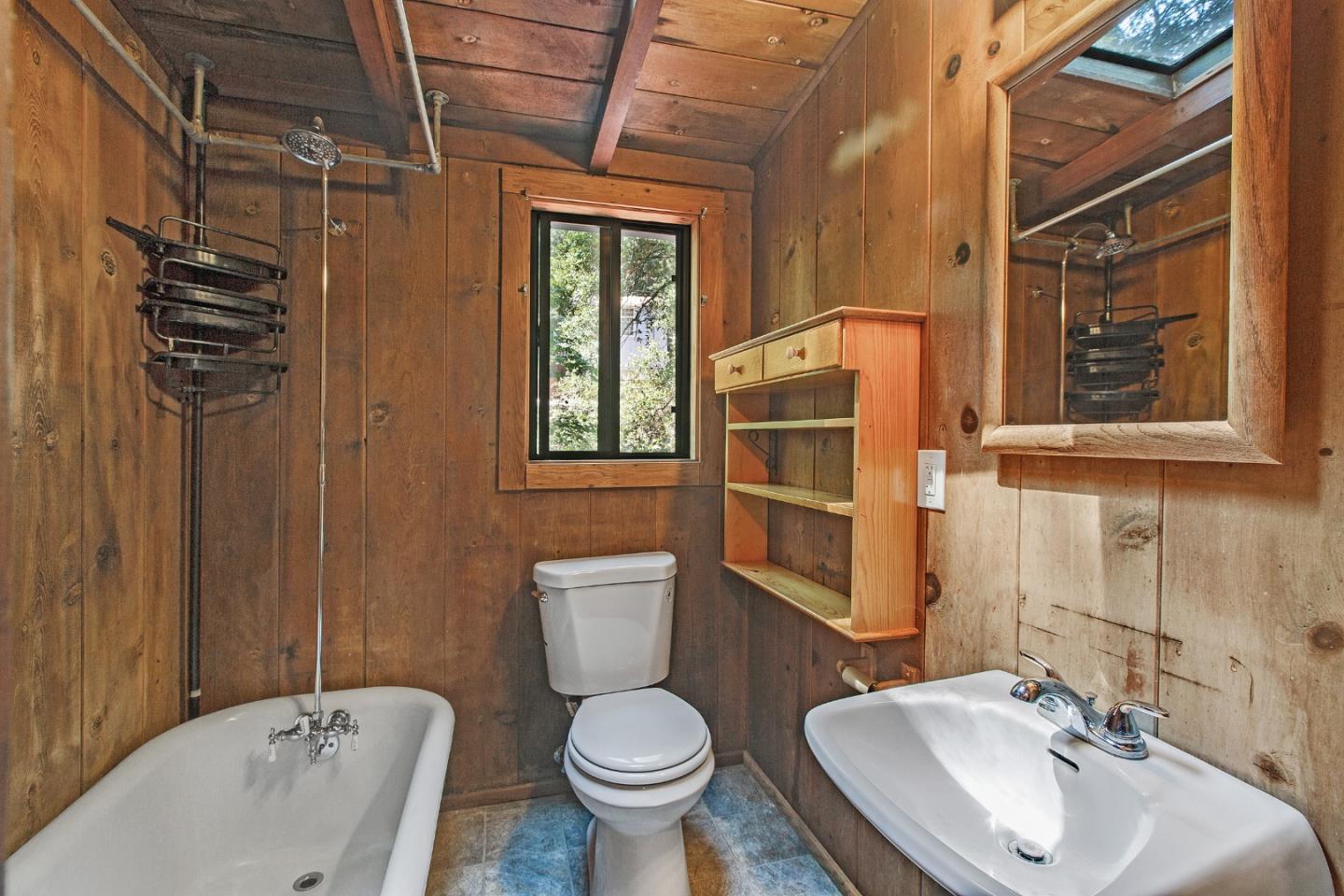 173 North Sequoia Road