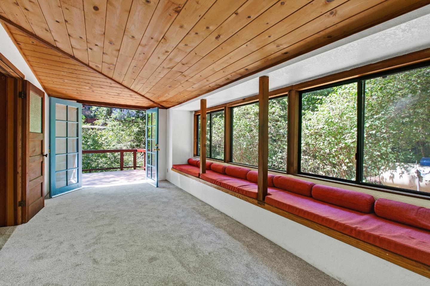 173 North Sequoia Road