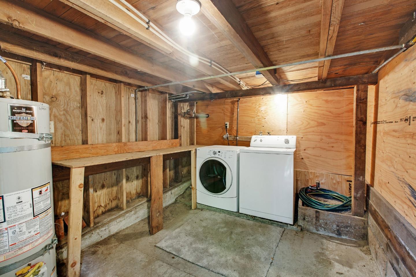 173 North Sequoia Road