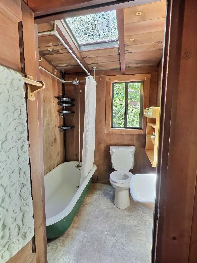 173 North Sequoia Road