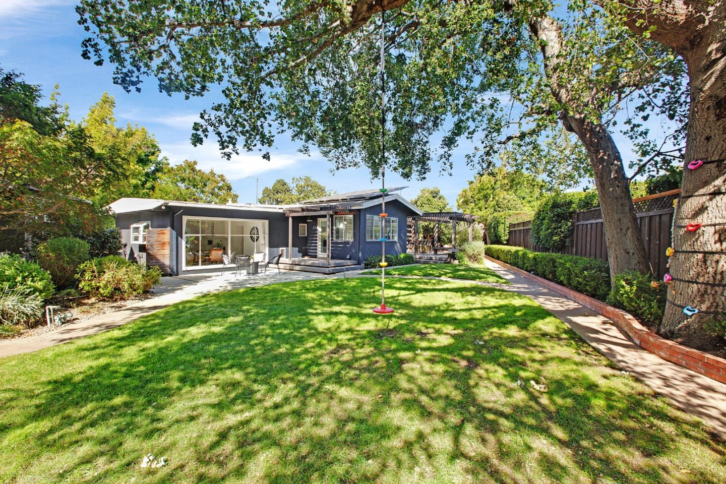 1257 Gooseberry CT