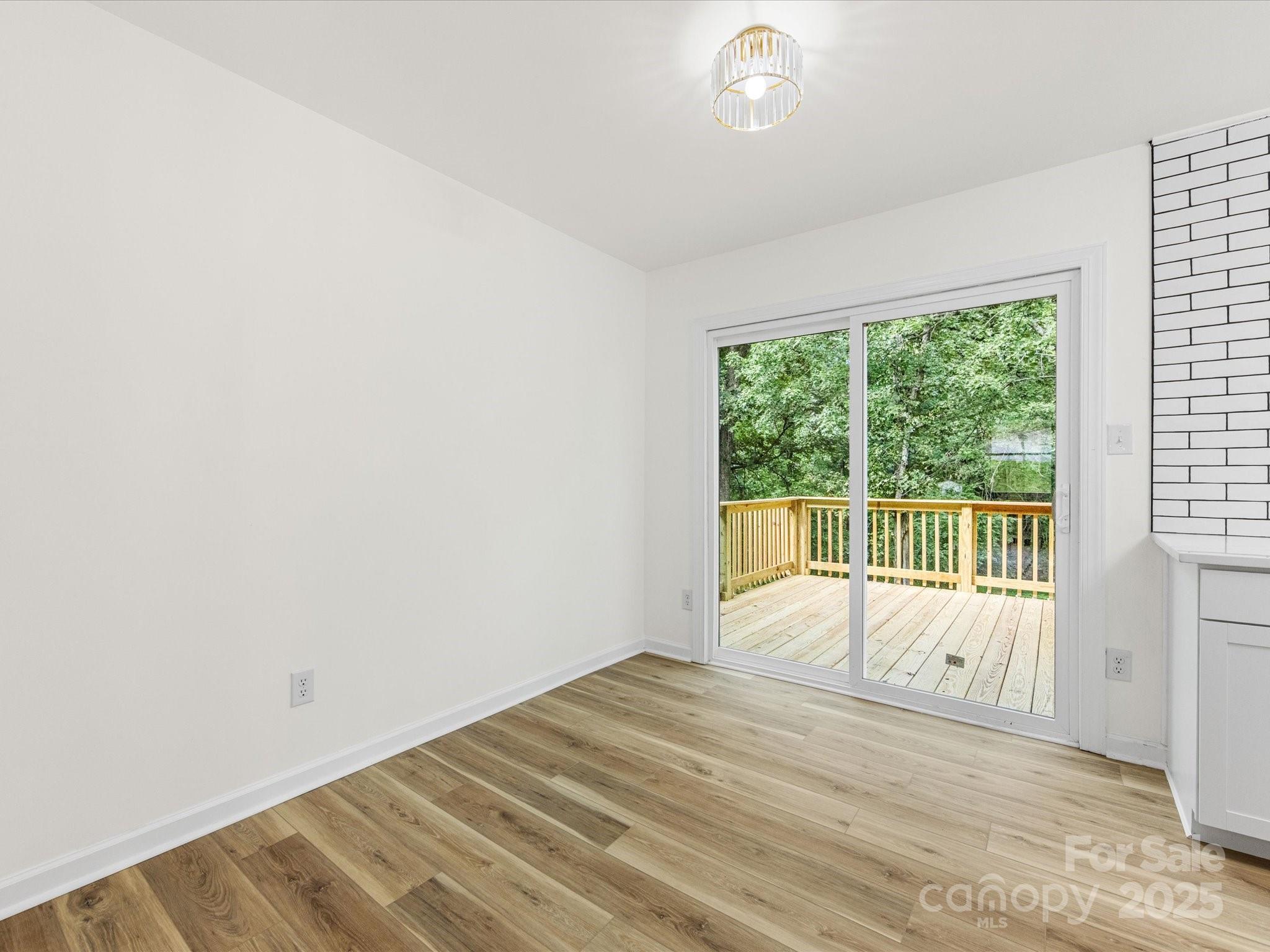 2304 Wineberry Court