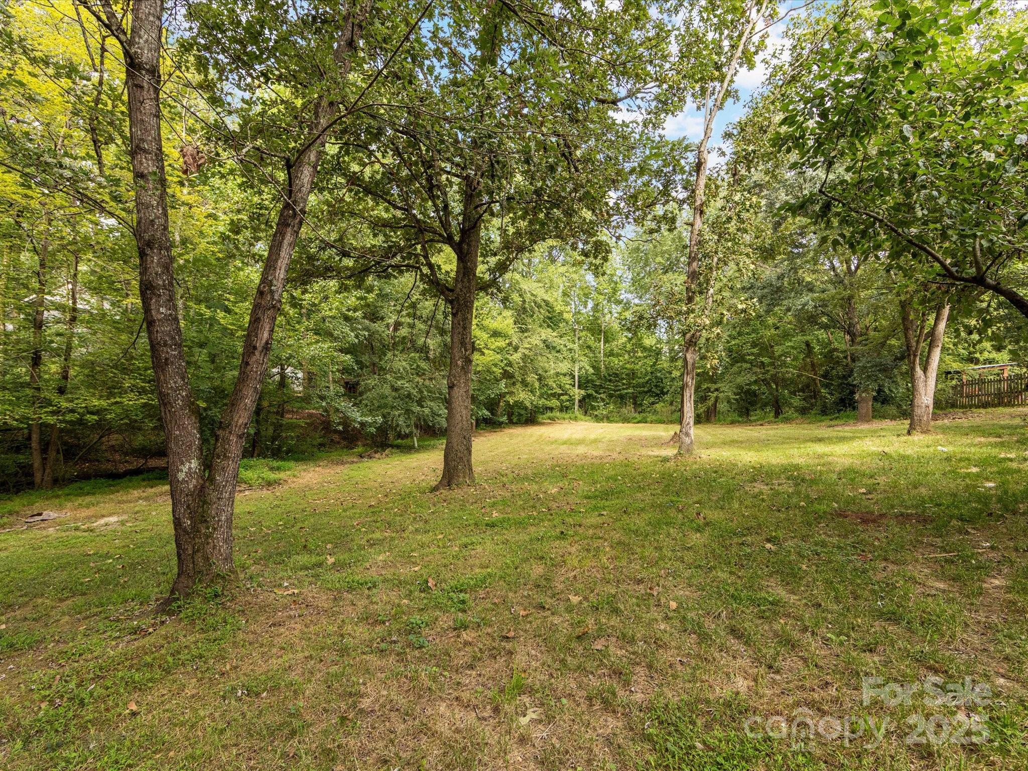 2304 Wineberry Court