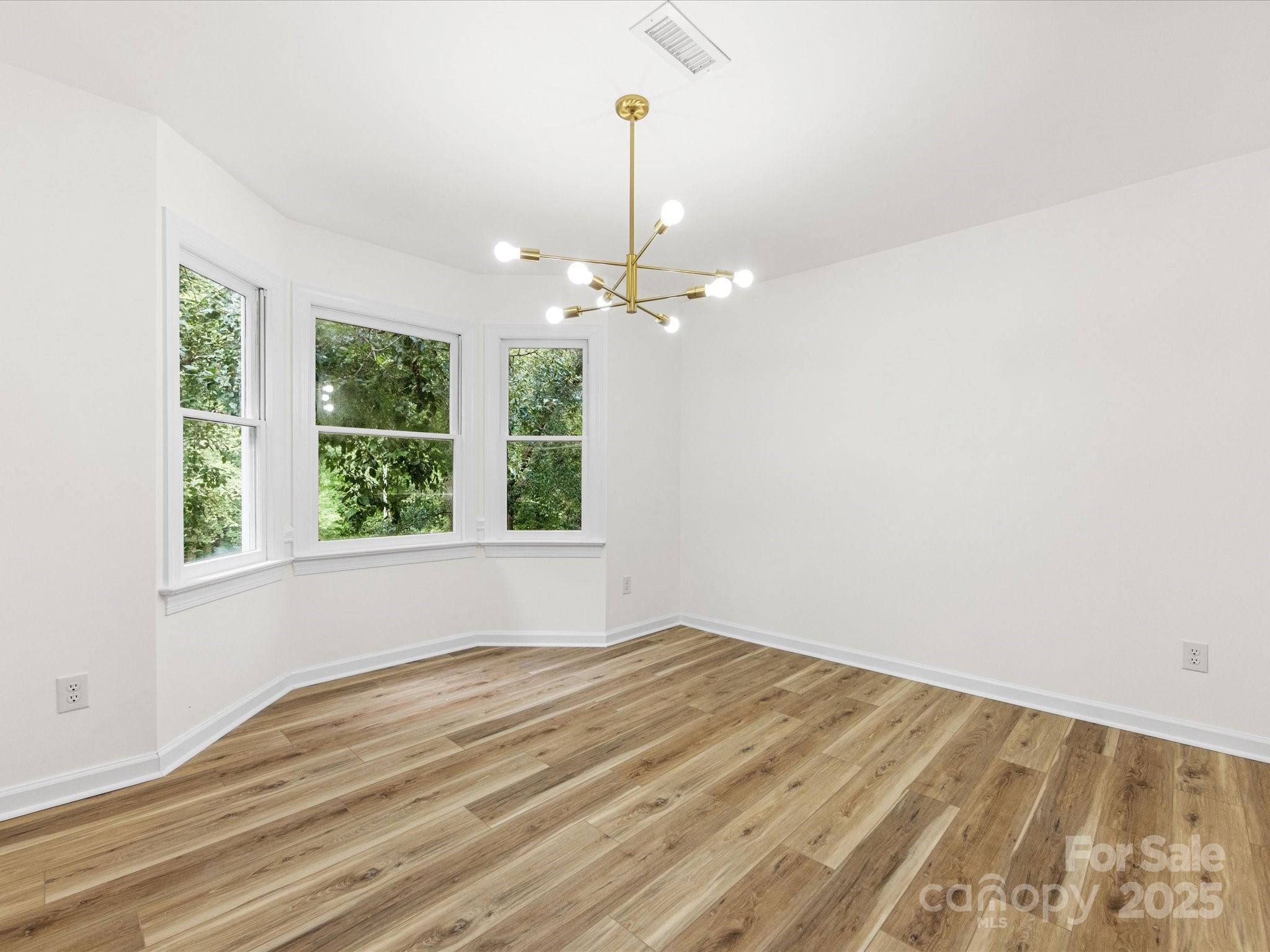 2304 Wineberry Court
