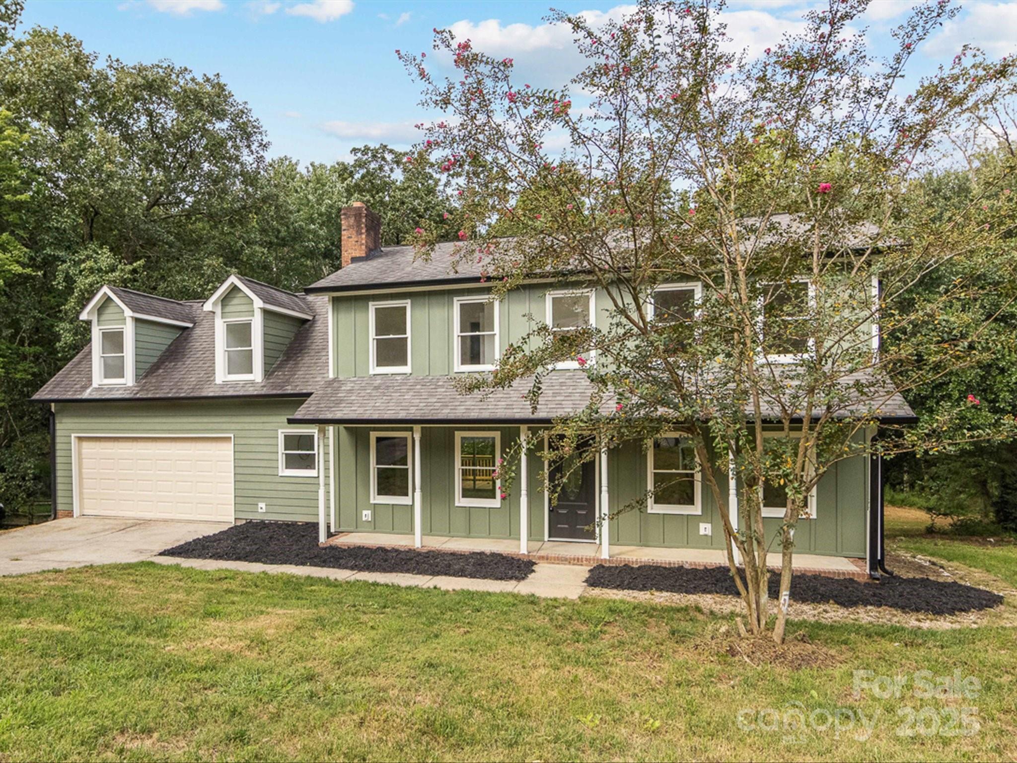 2304 Wineberry Court