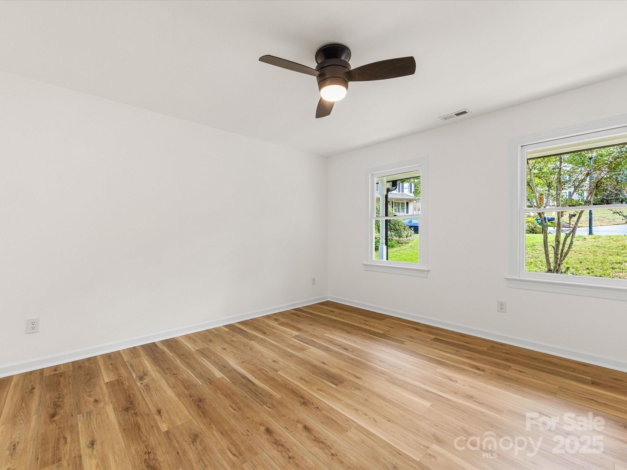 2304 Wineberry Court