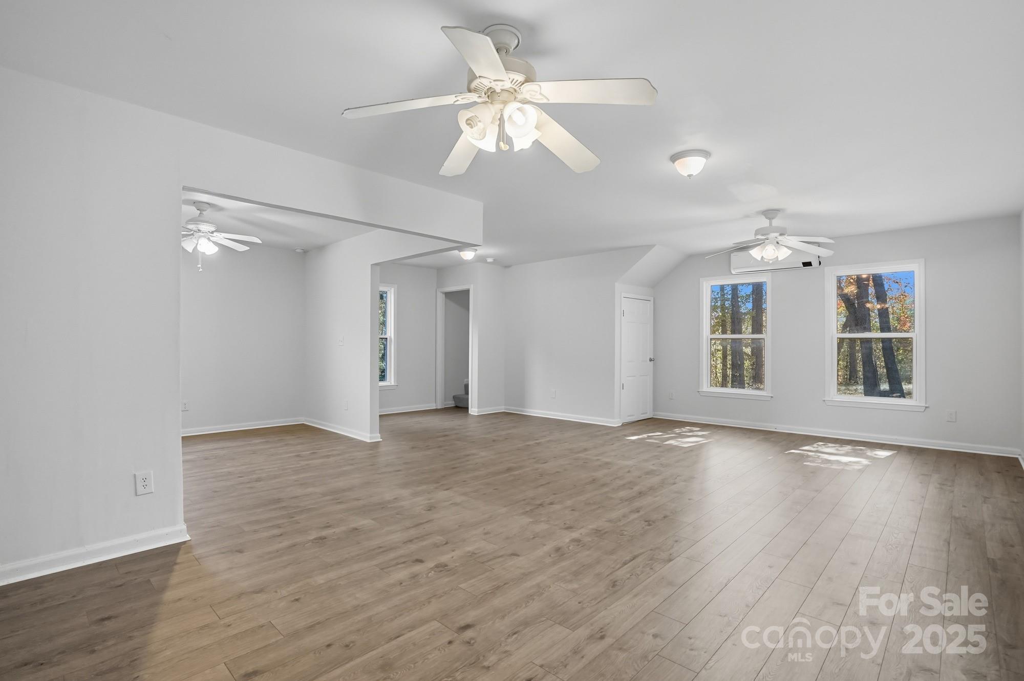 118 Brookside Drive
