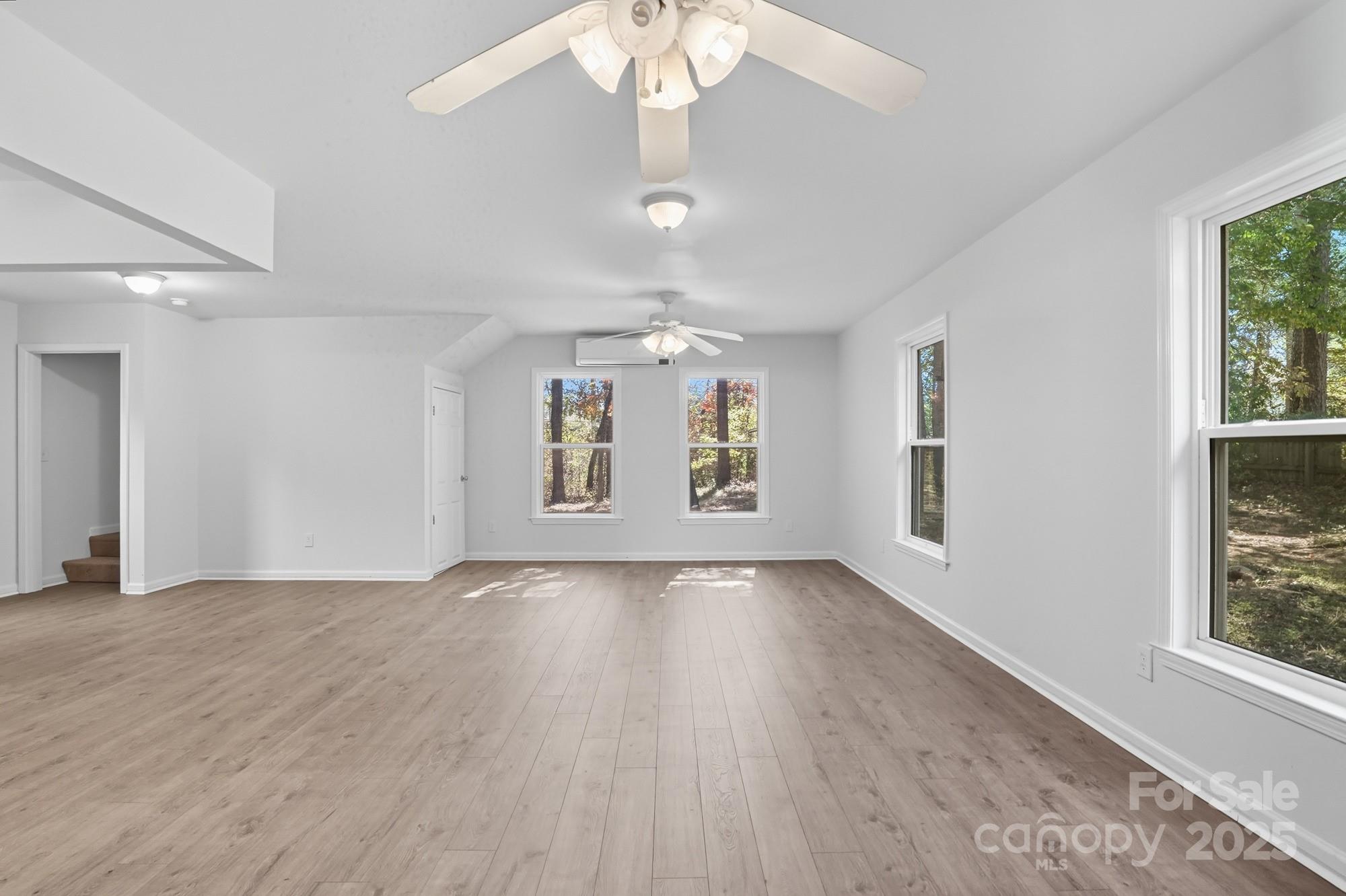 118 Brookside Drive