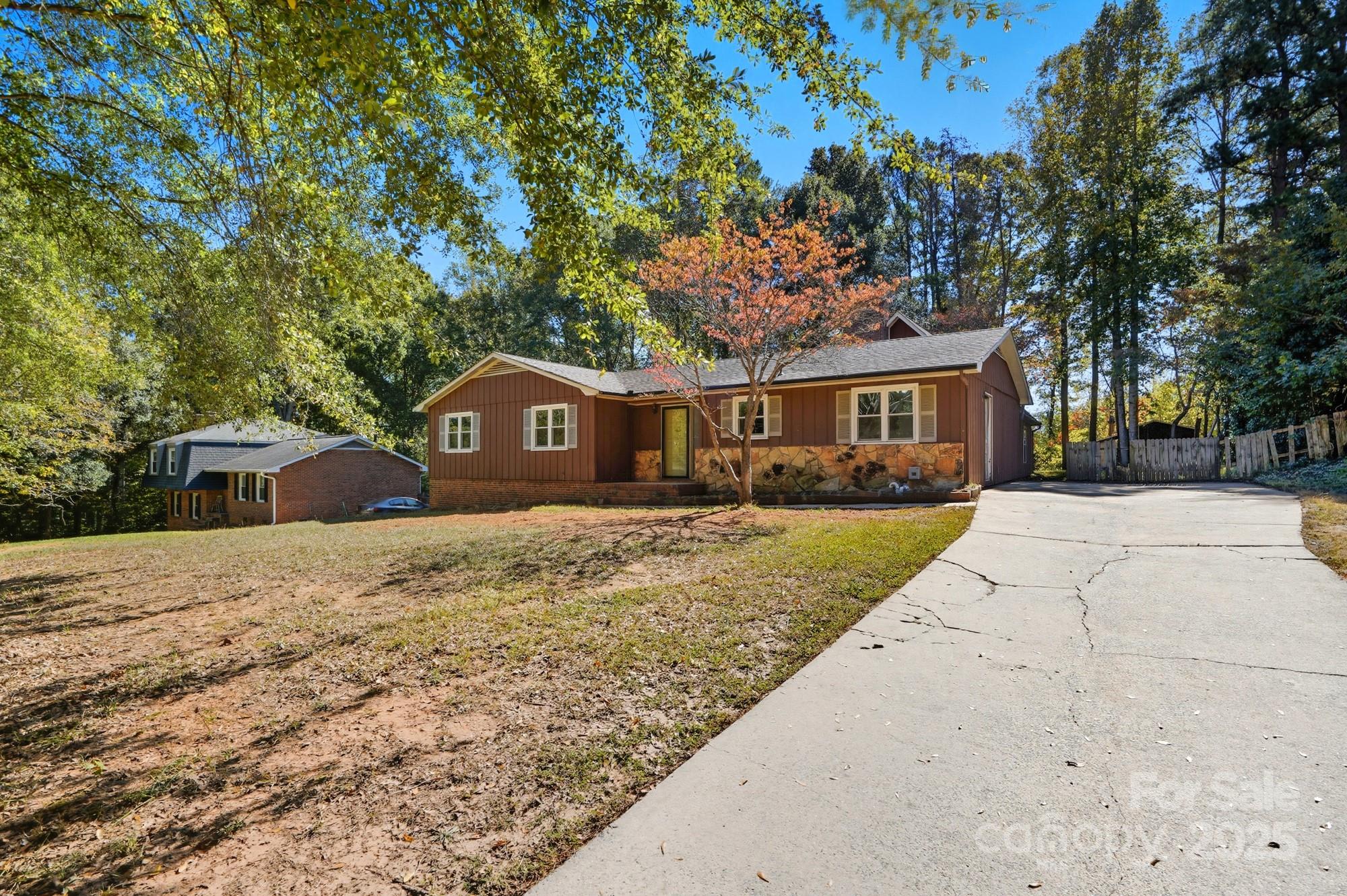 118 Brookside Drive
