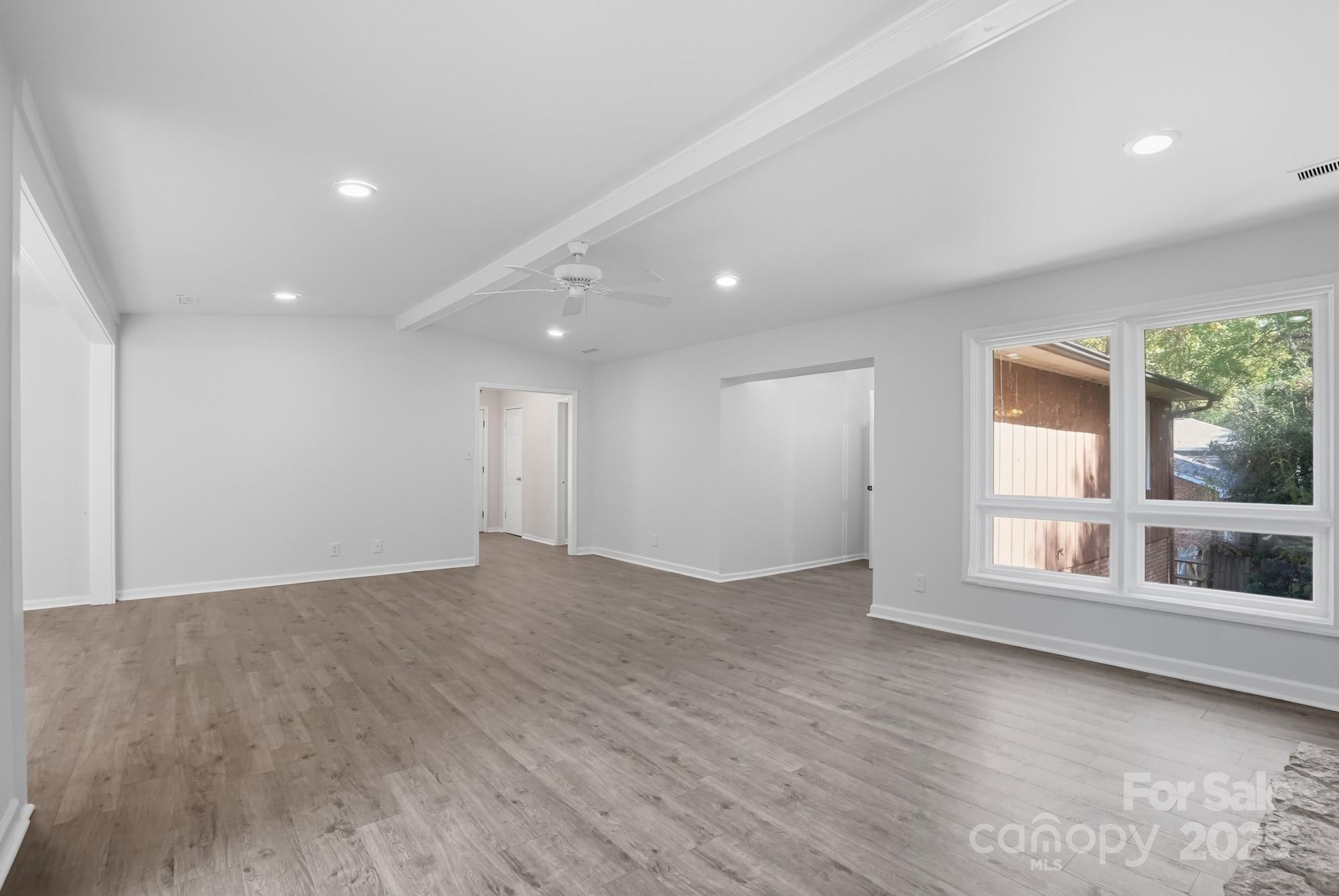 118 Brookside Drive