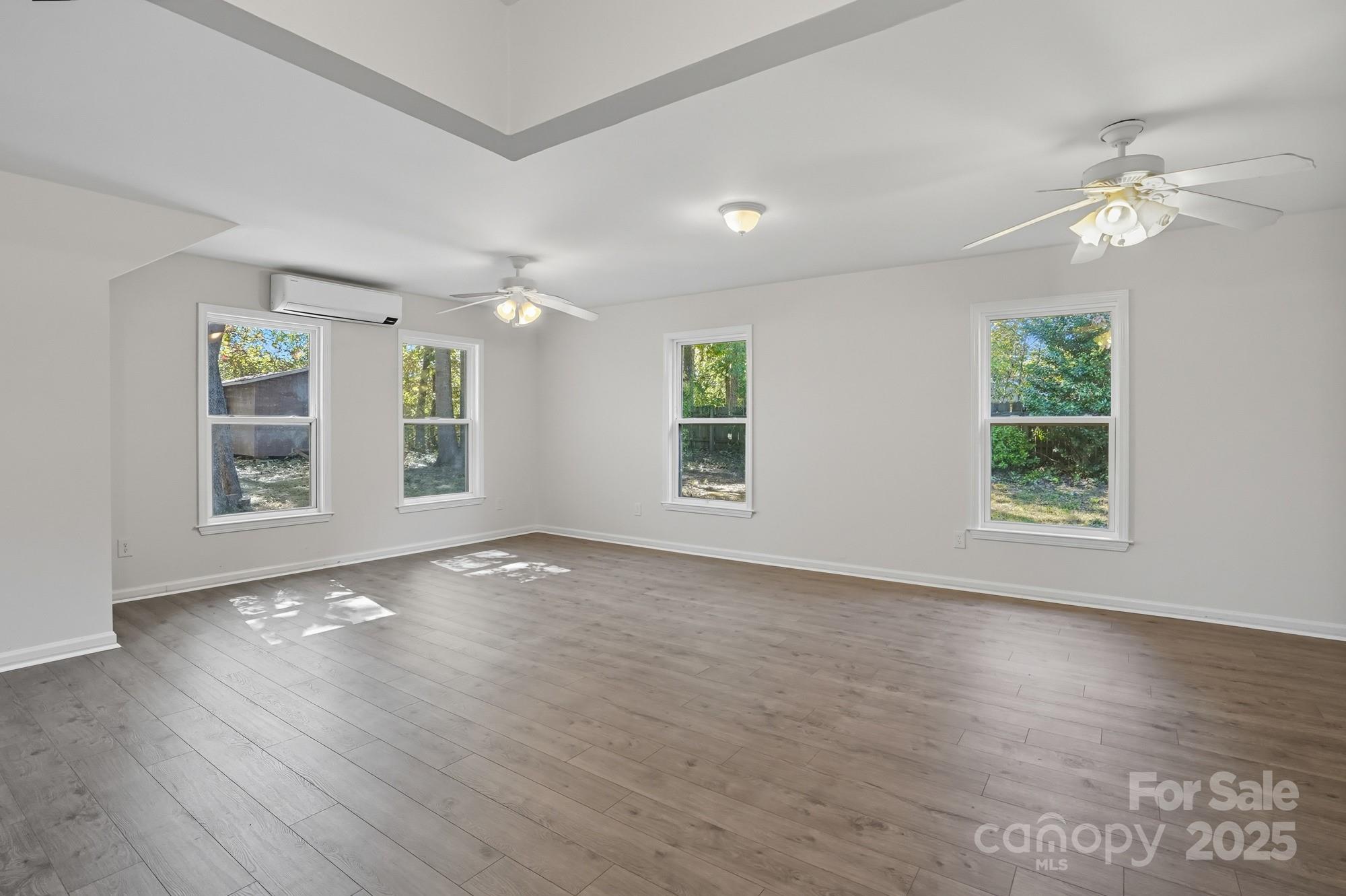 118 Brookside Drive