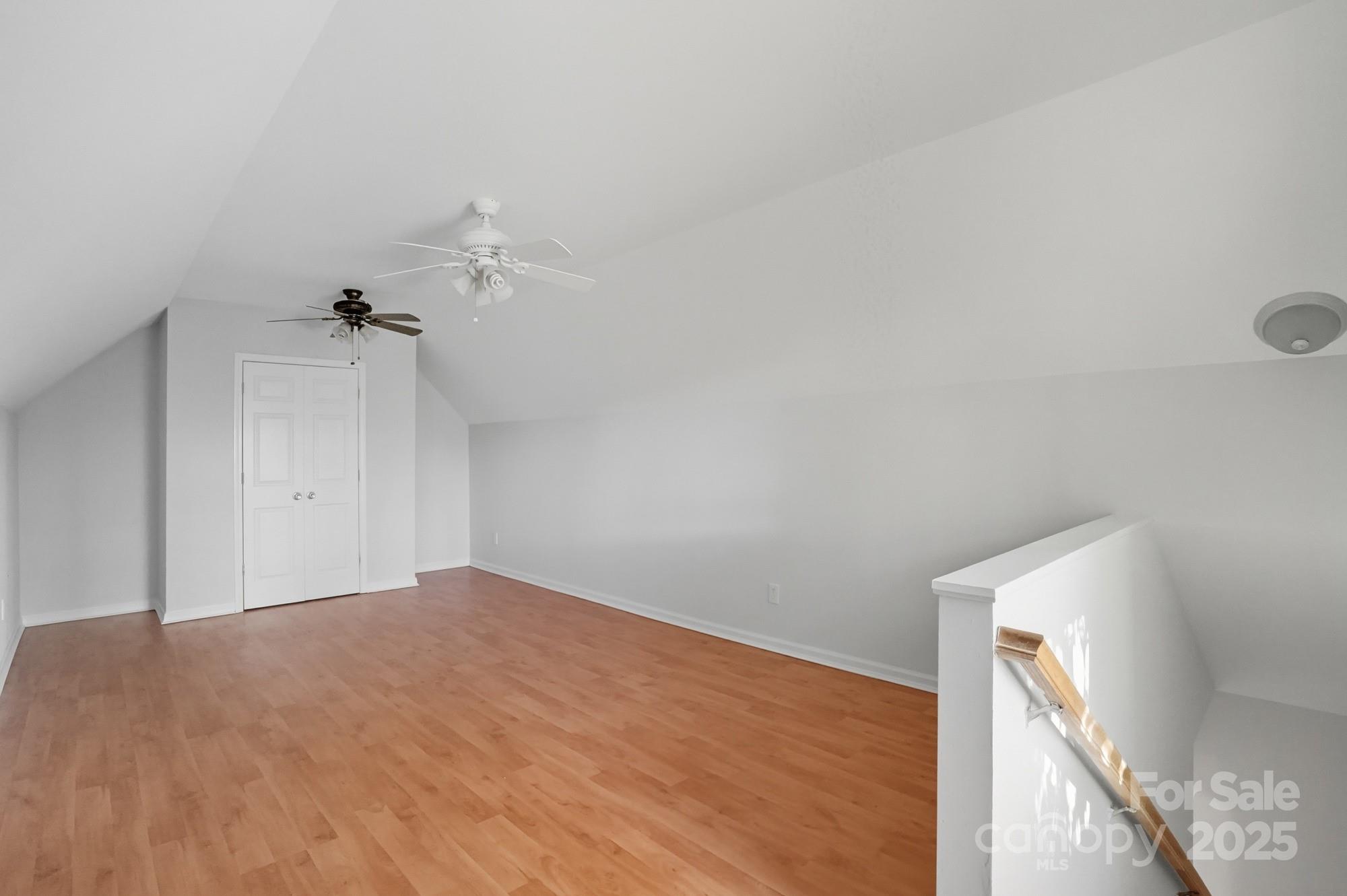 118 Brookside Drive