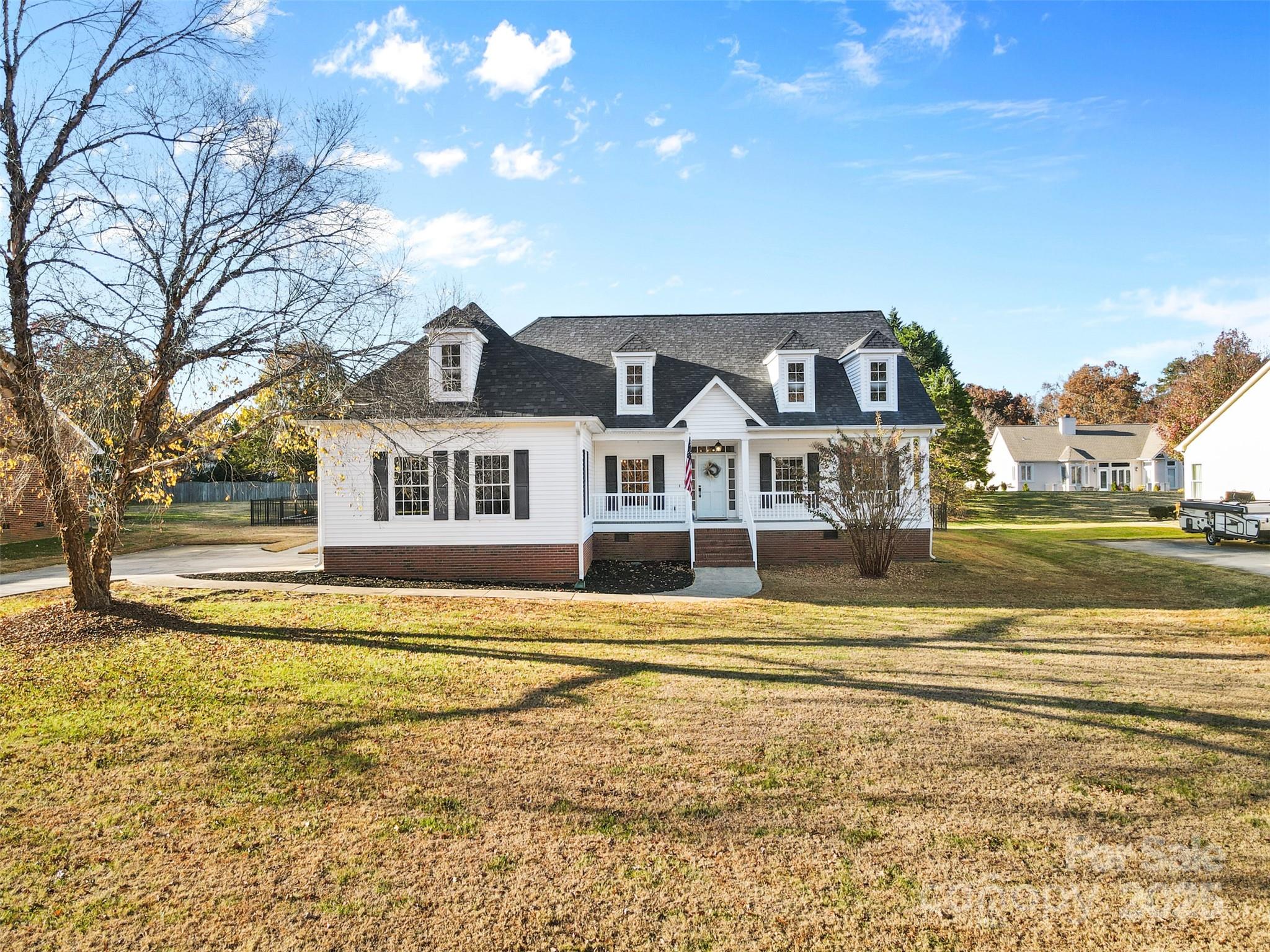 907 Houston Drive