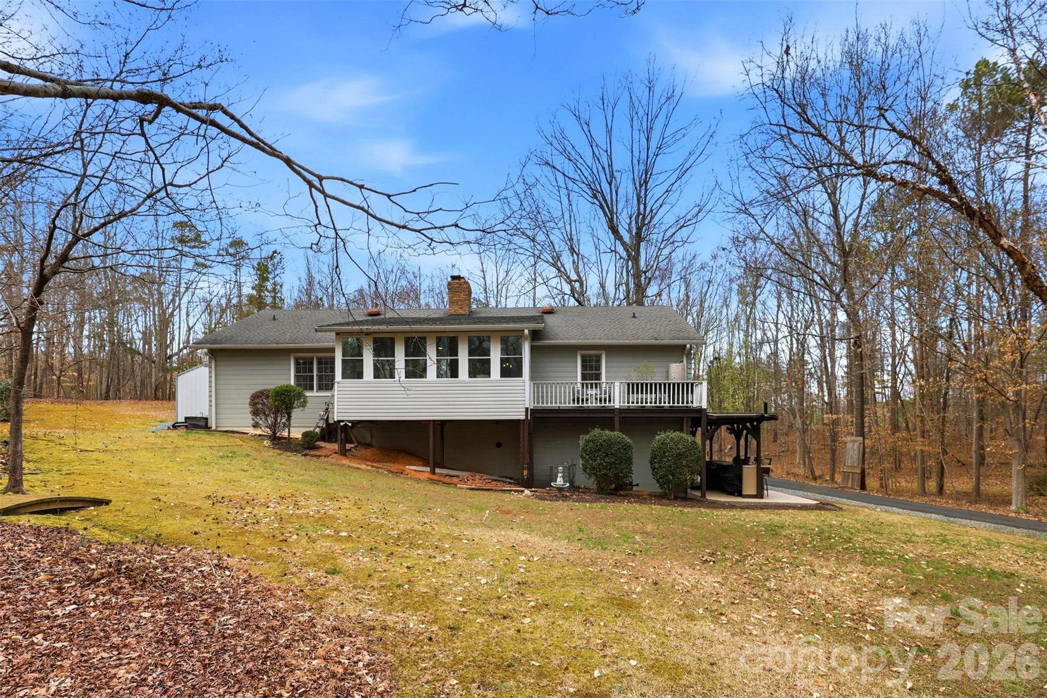 2614 Forest Lawn Drive