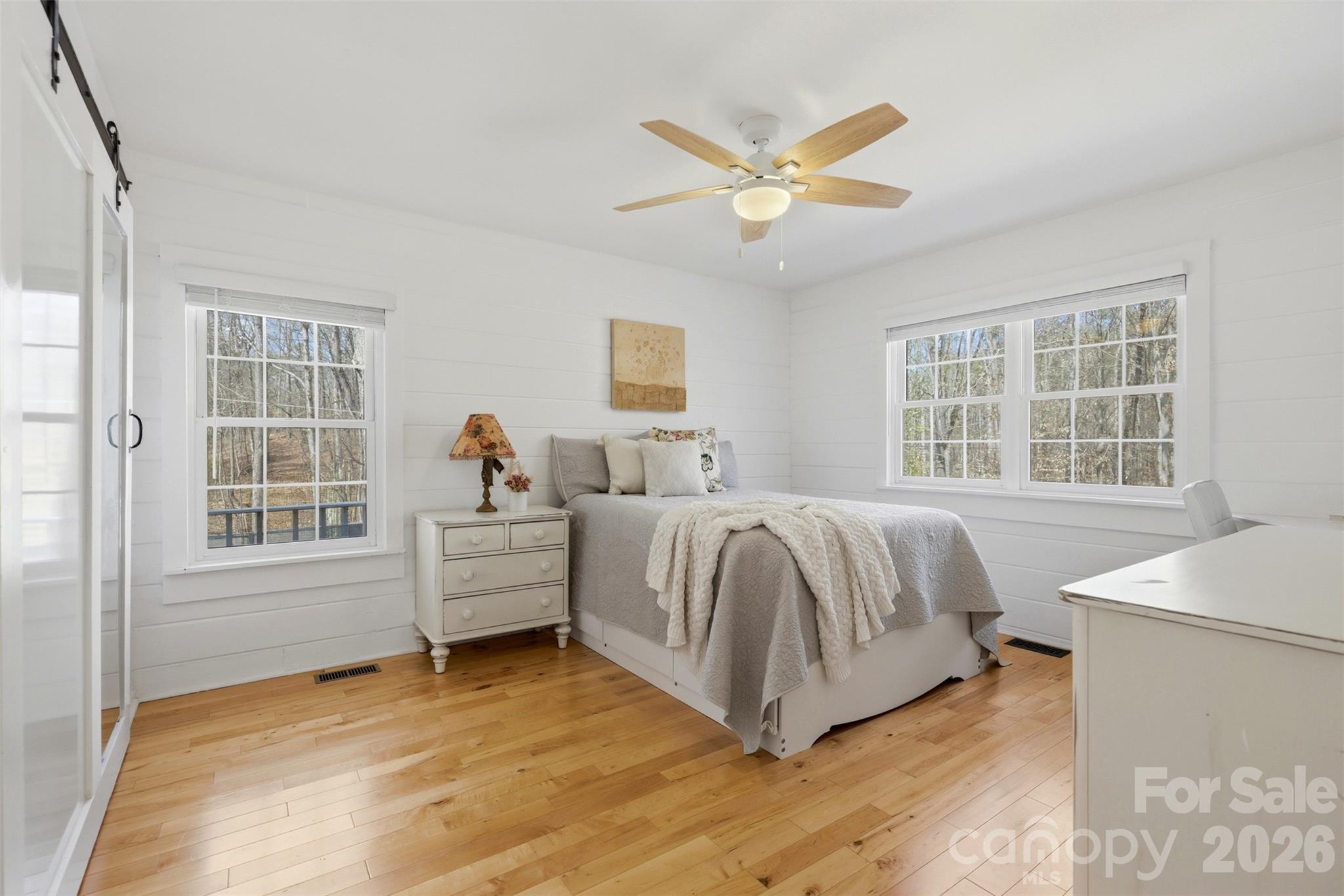 2614 Forest Lawn Drive