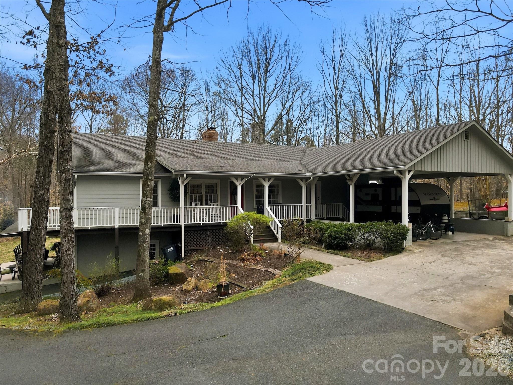 2614 Forest Lawn Drive