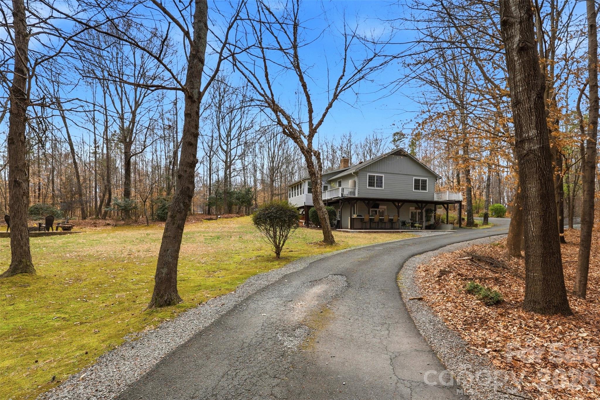 2614 Forest Lawn Drive