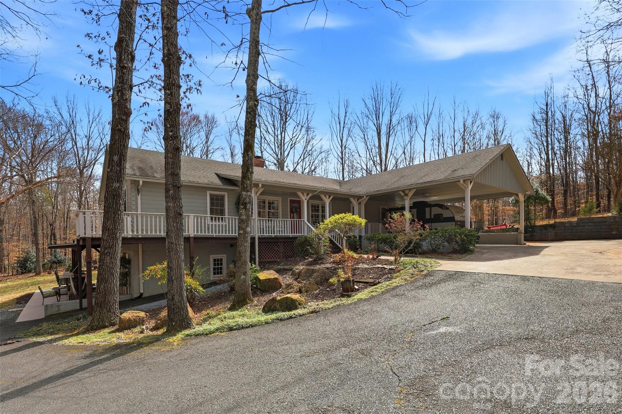 2614 Forest Lawn Drive