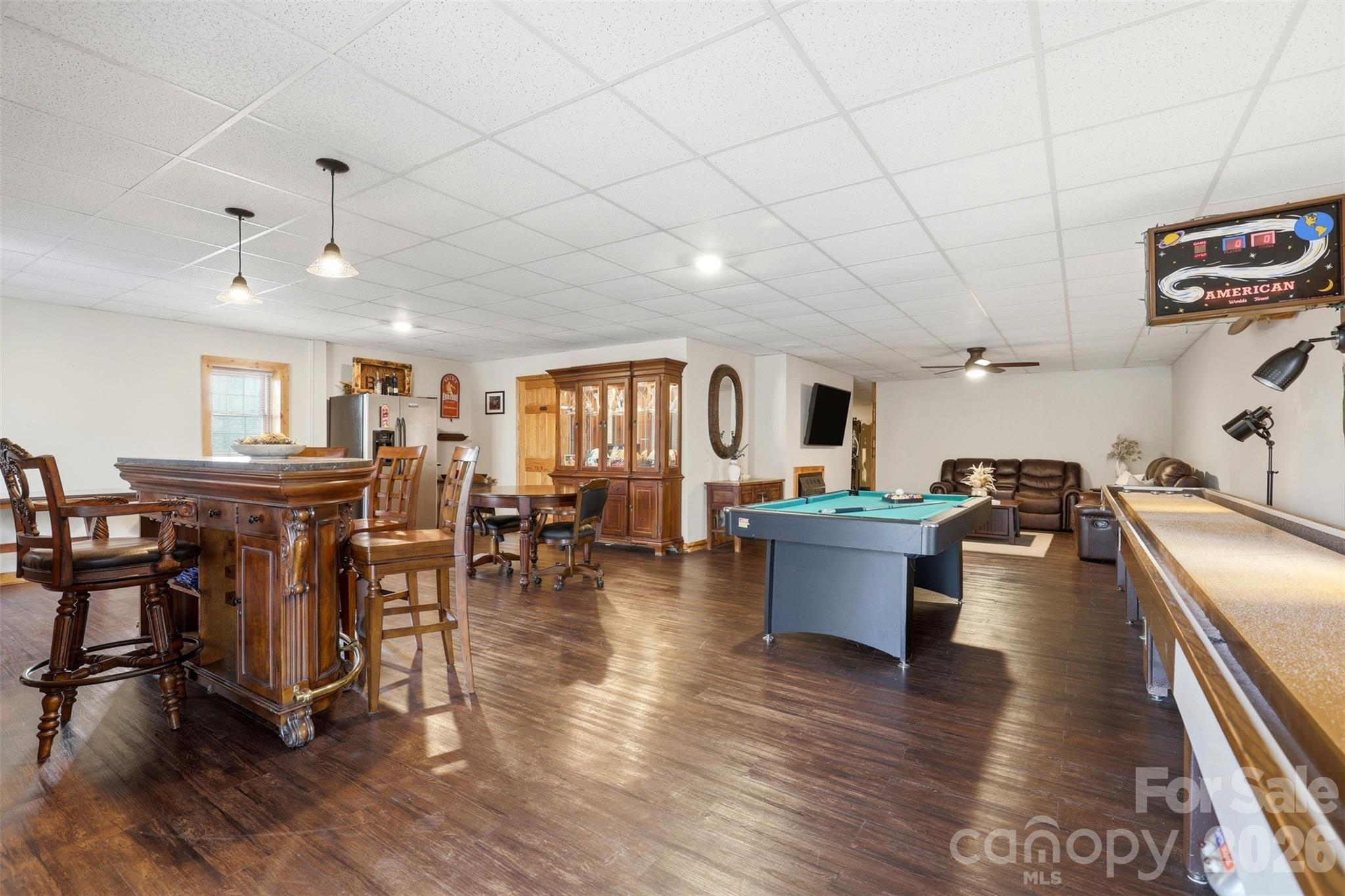2614 Forest Lawn Drive