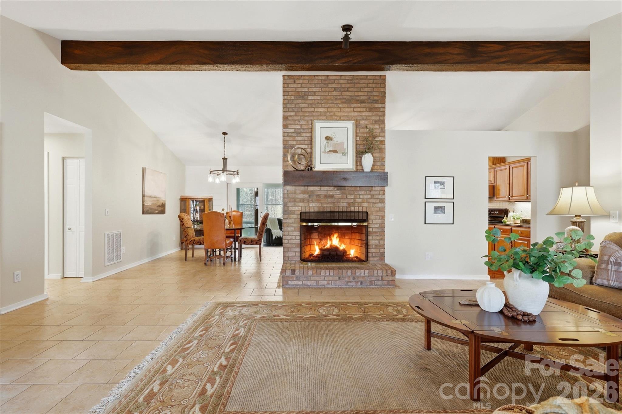 2614 Forest Lawn Drive