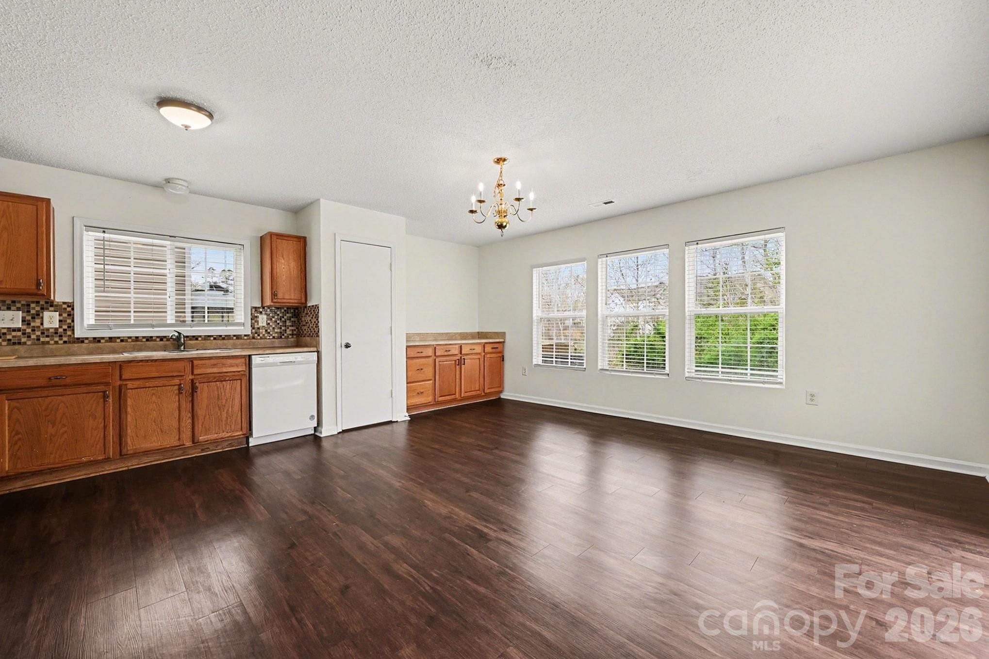 4426 Red Hook Road