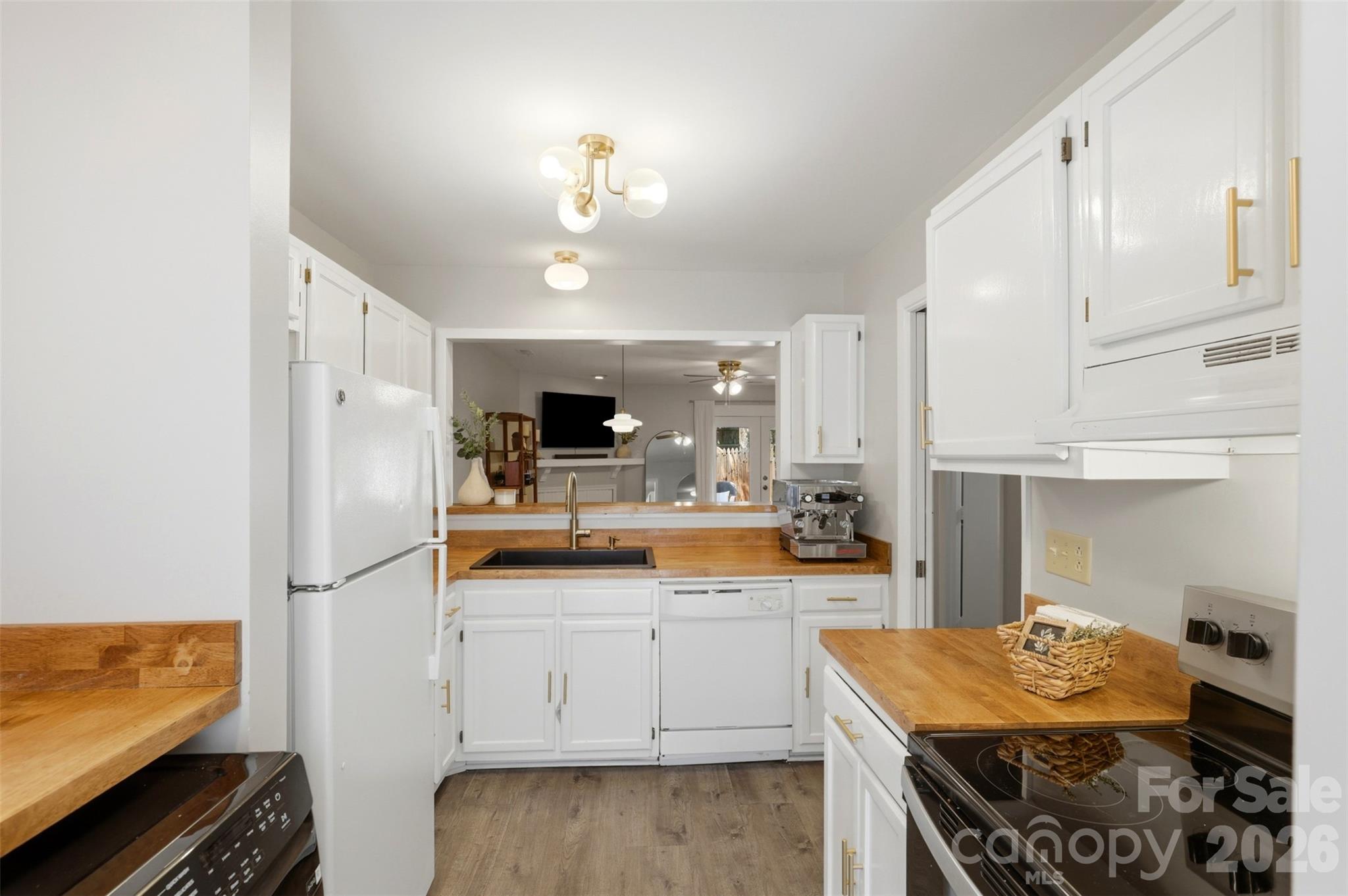 9004 Nolley Court Unit: B
