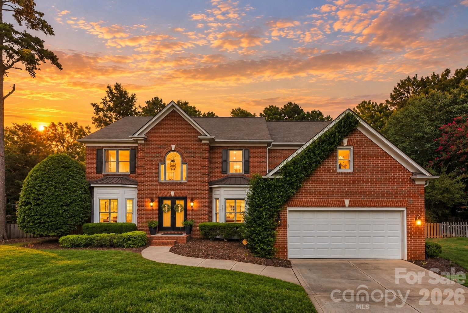 7337 Versailles Lane