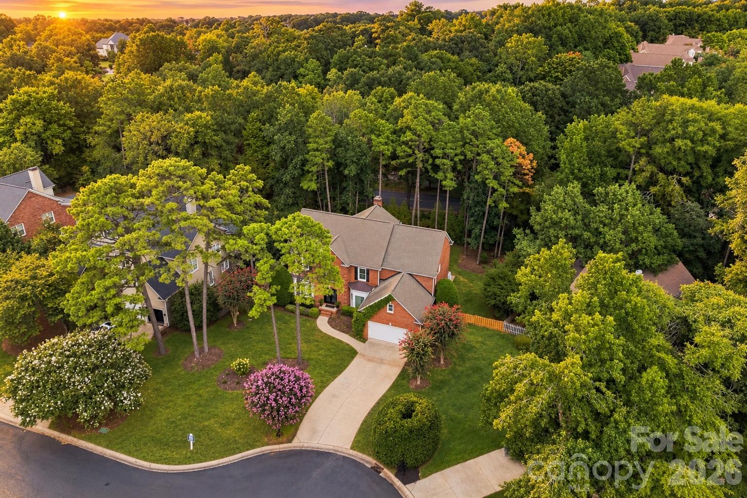 7337 Versailles Lane