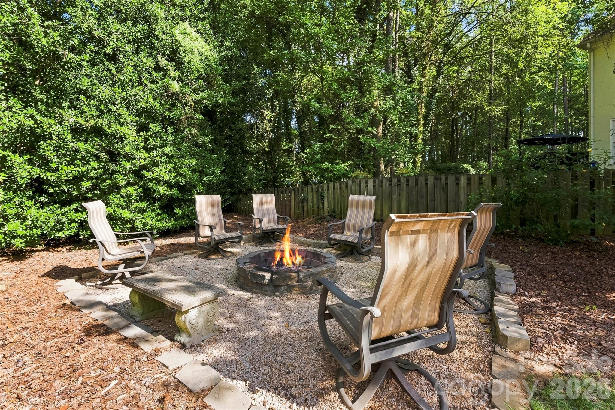 7337 Versailles Lane