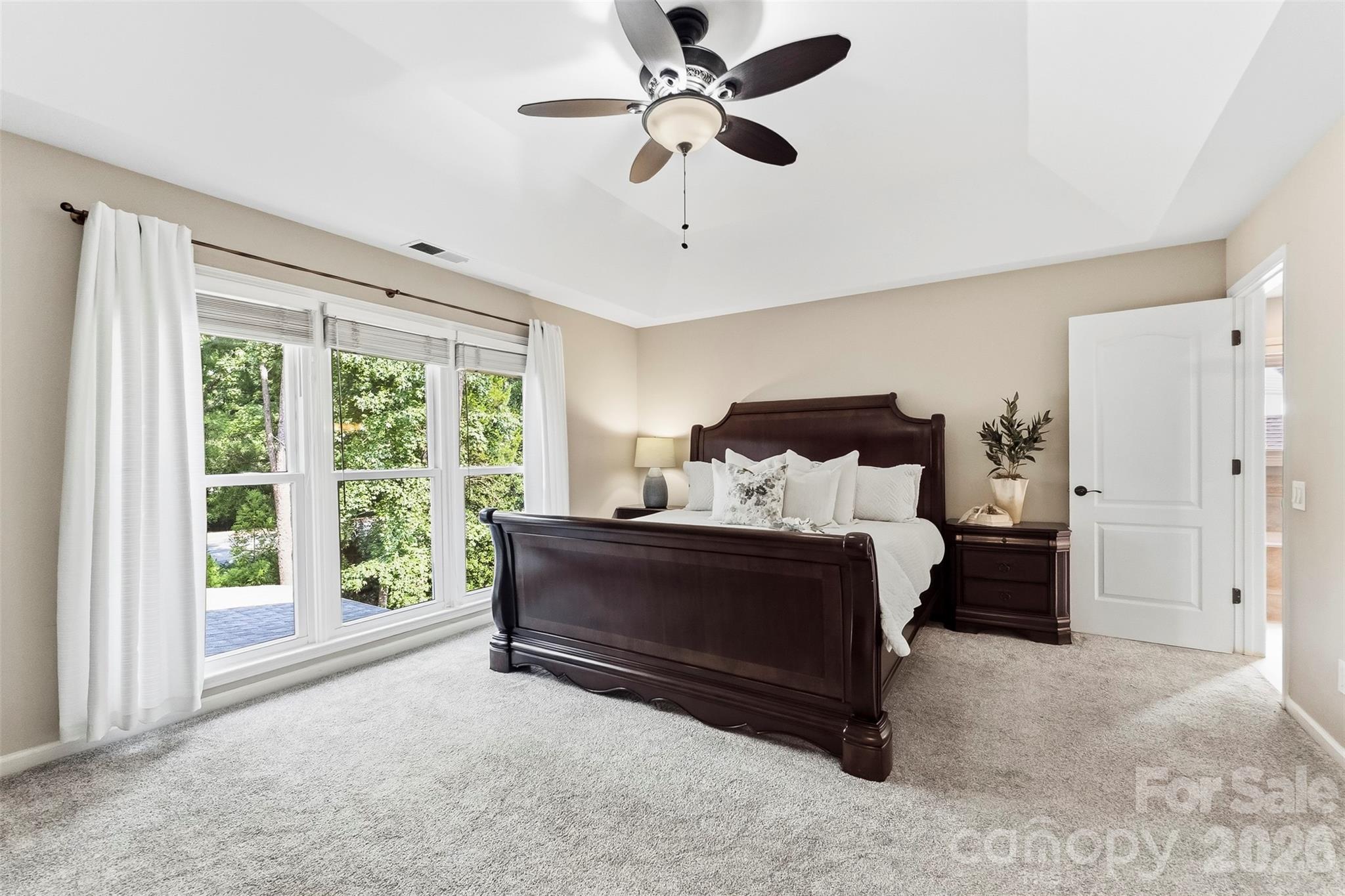 7337 Versailles Lane