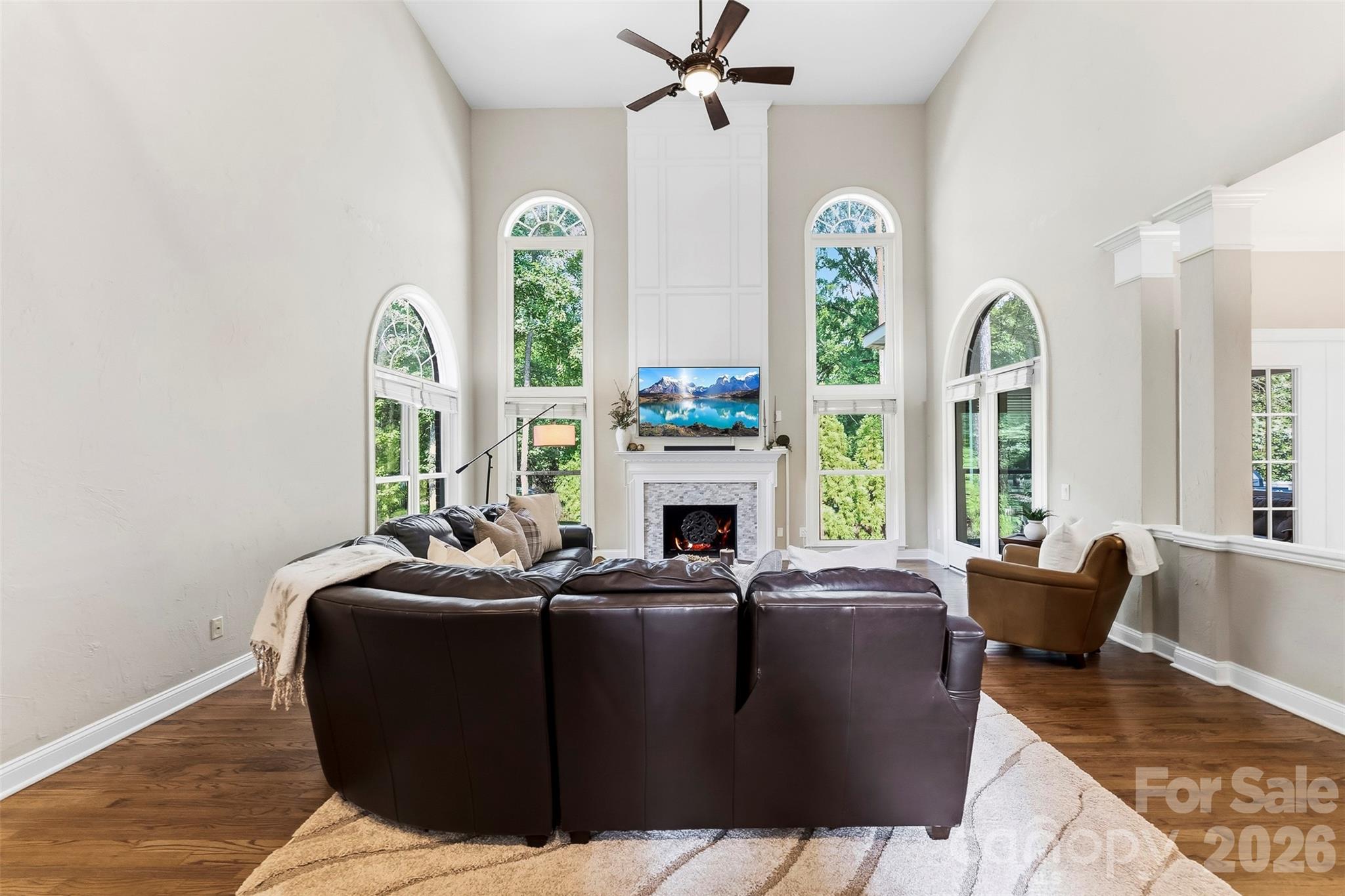 7337 Versailles Lane