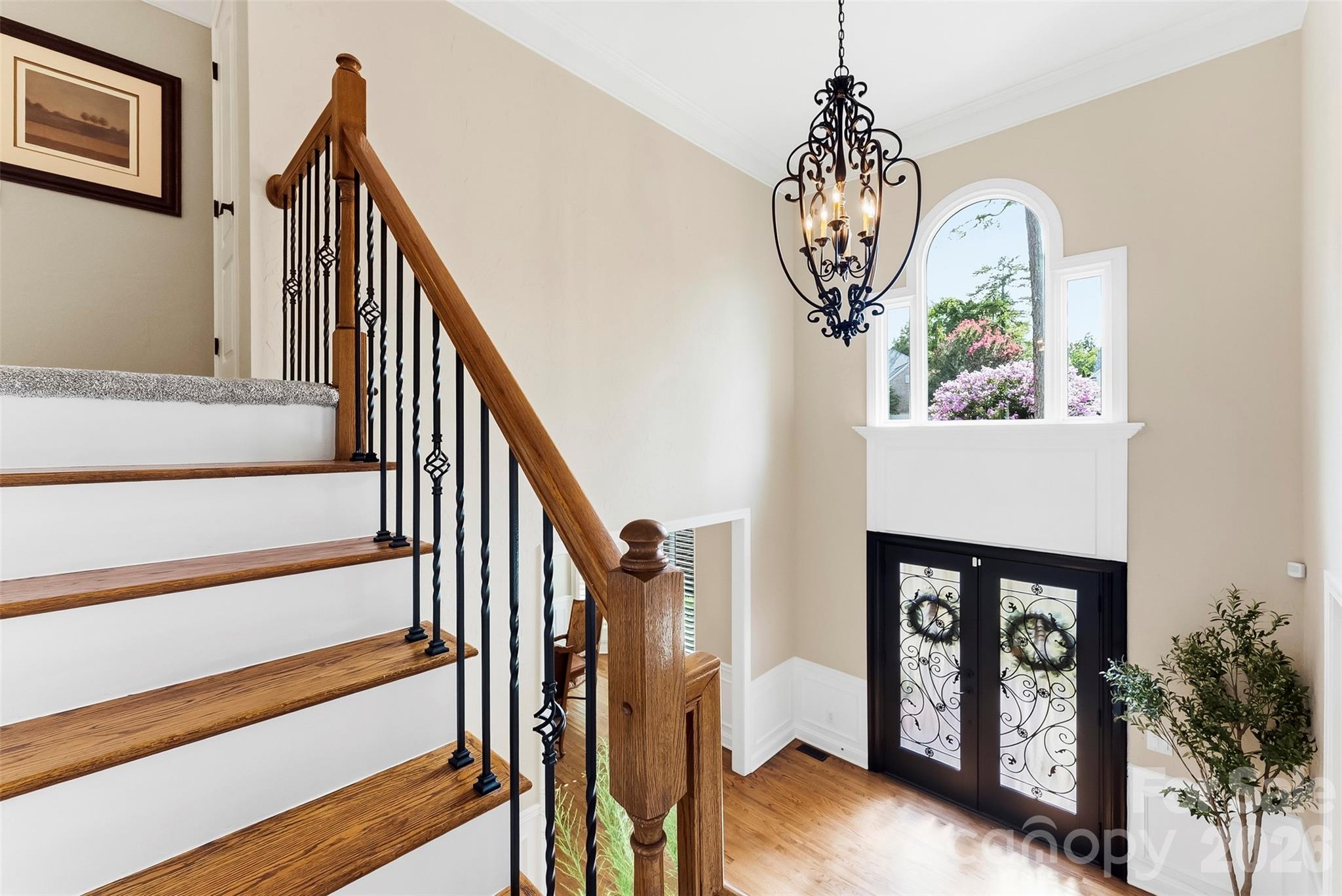 7337 Versailles Lane