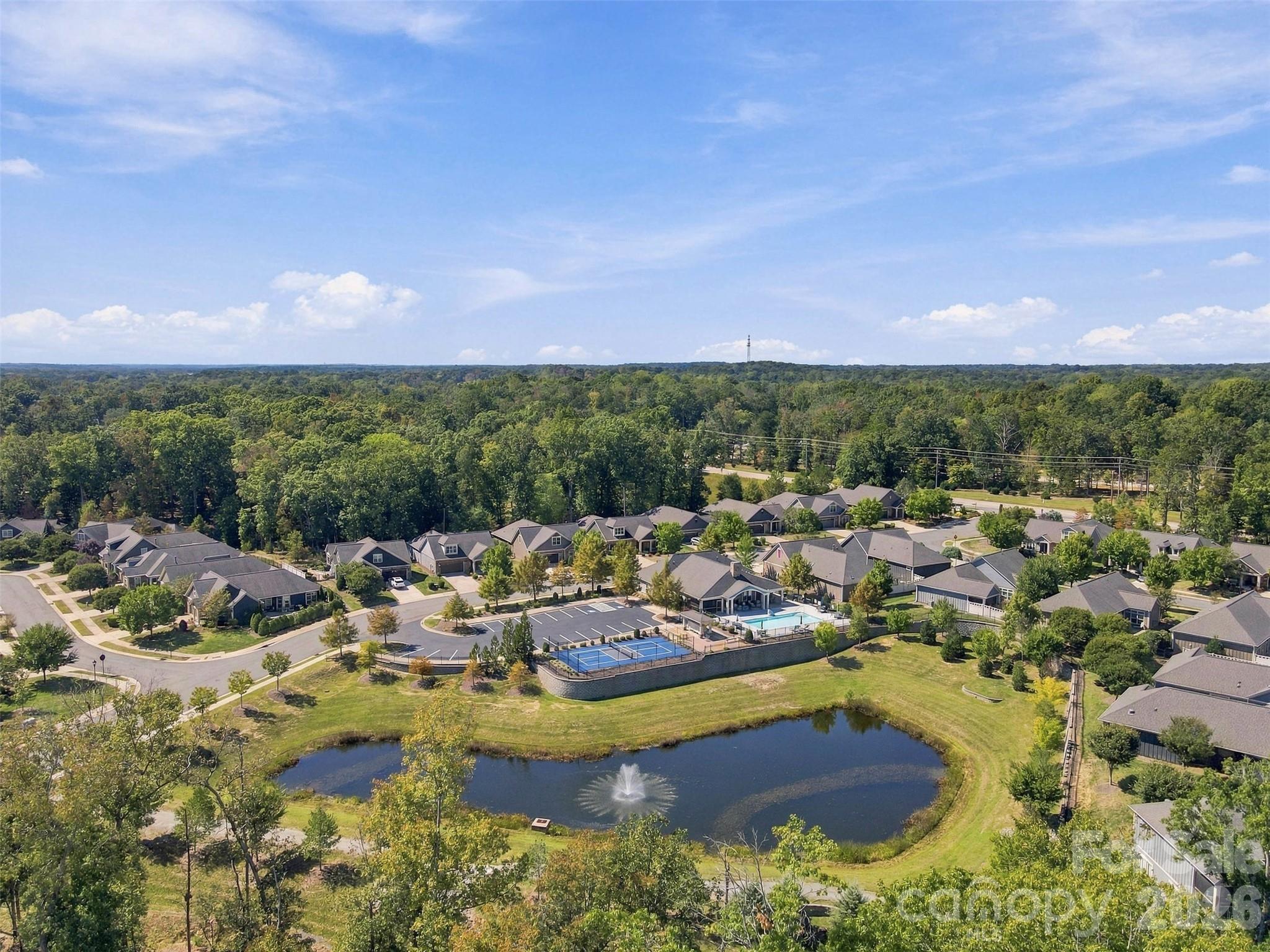 2213 Lincolnshire Lane