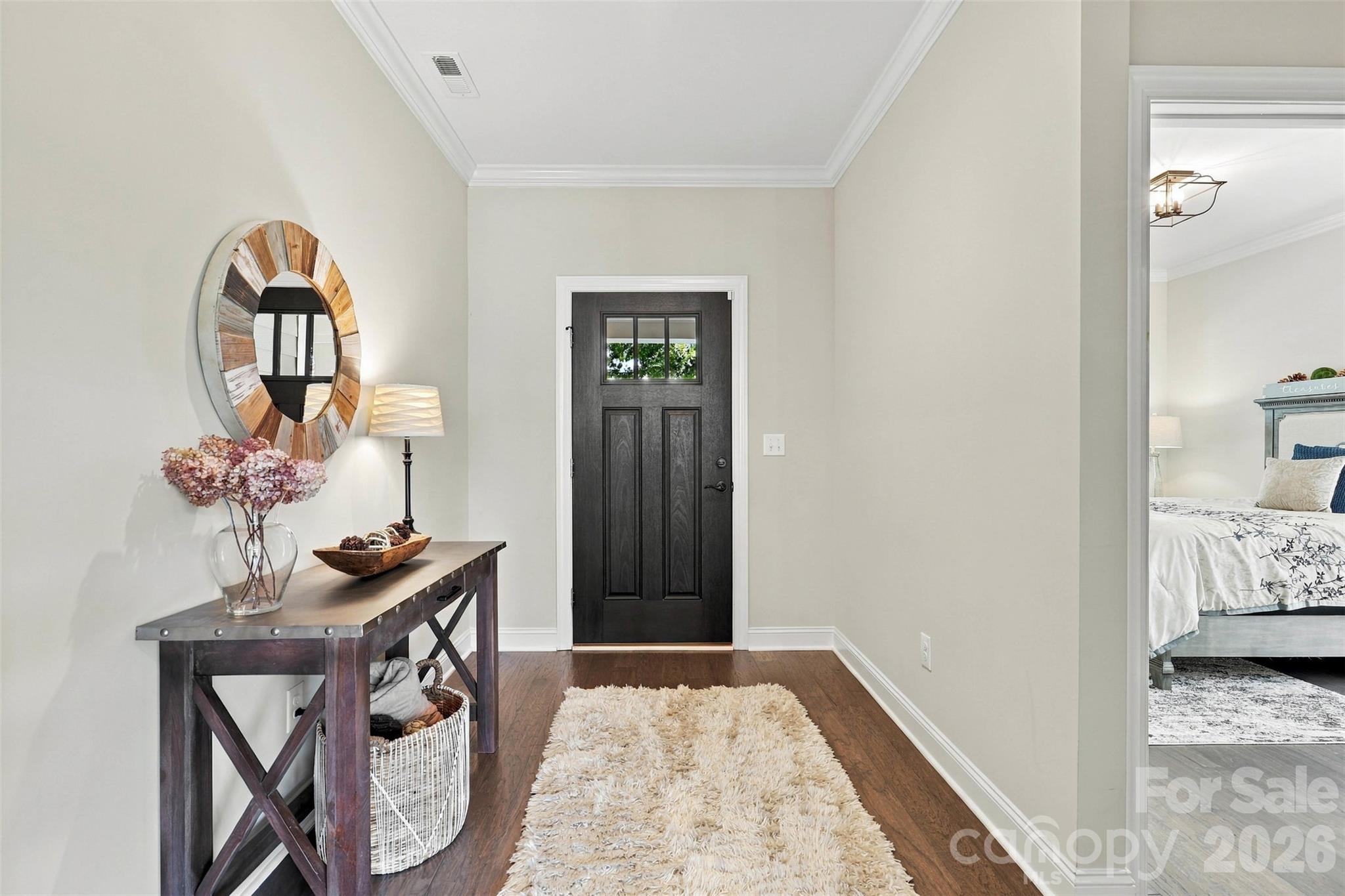 2213 Lincolnshire Lane