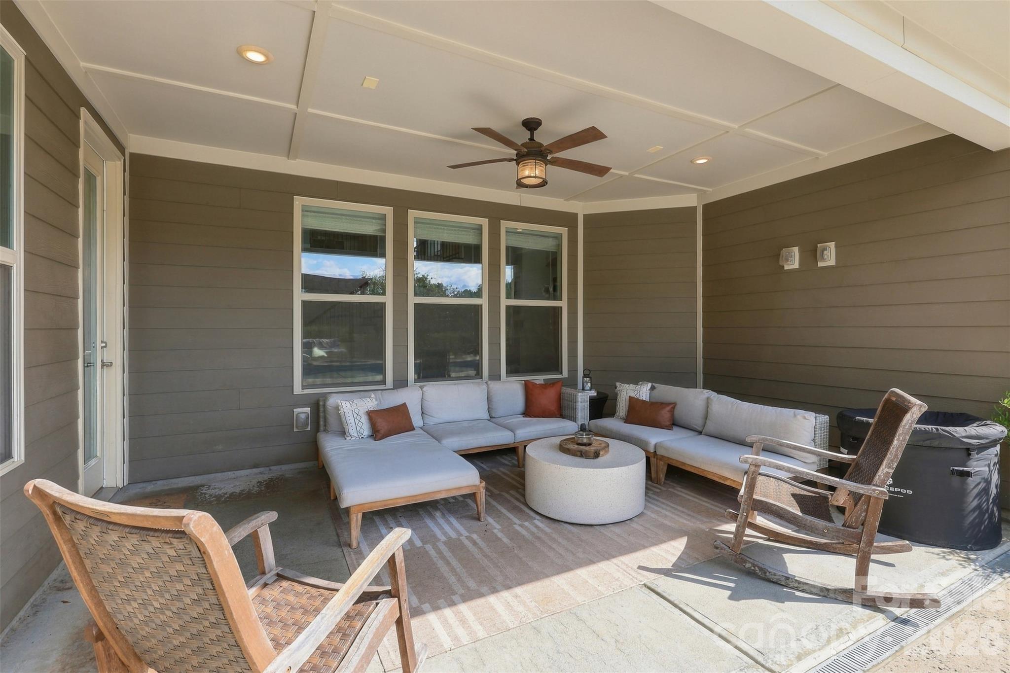 110 Kenna Court