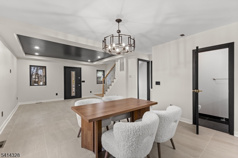 79 3Rd St