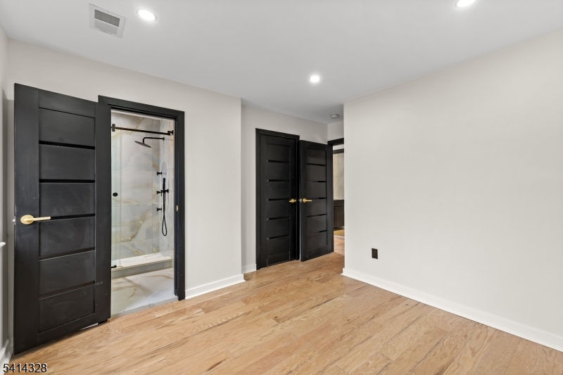 79 3Rd St